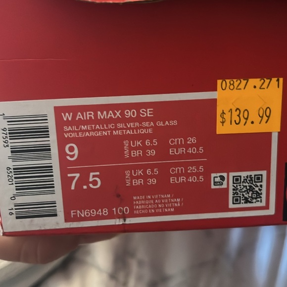 New Nike size 9 Woman’s Air Max - Picture 5 of 5